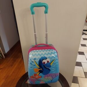 Disney Finding Dory 18" Hardside Rolling Suitcase by American Tourister